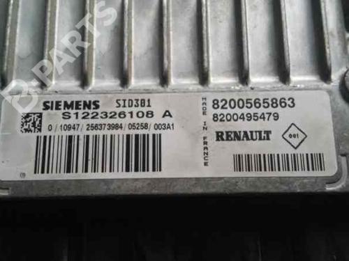 Used Engine control unit (ECU) RENAULT MEGANE II Saloon (LM0/1_) [2003-2025]  225863