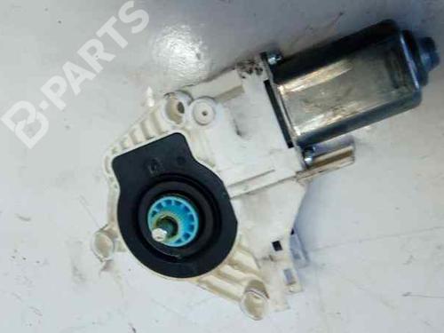 Used Left front window motor SKODA SUPERB II Estate (3T5) [2009-2015]  1097713