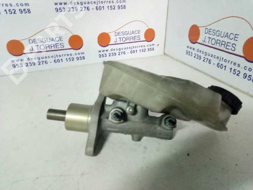 Used Brake master cylinder FORD FOCUS II Turnier (DA_, FFS, DS) [2004-2012]  1605145