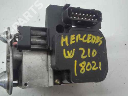 Used ABS pump MERCEDES-BENZ E-CLASS (W210) [1995-2003]  1951804