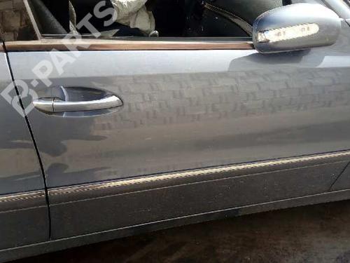 Used Right front door MERCEDES-BENZ E-CLASS (W211) E 320 CDI (211.026) (204 hp) 1790653