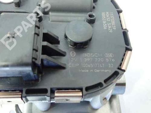 Used Front wiper motor PEUGEOT 3008 I MPV (0U_) 1.6 HDi (109 hp) 2527074