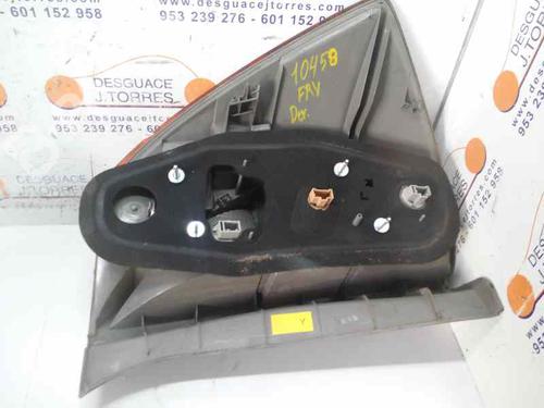 Right taillight HONDA FR-V (BE) 2.2 i CTDi (BE5) | BP1979435C35 