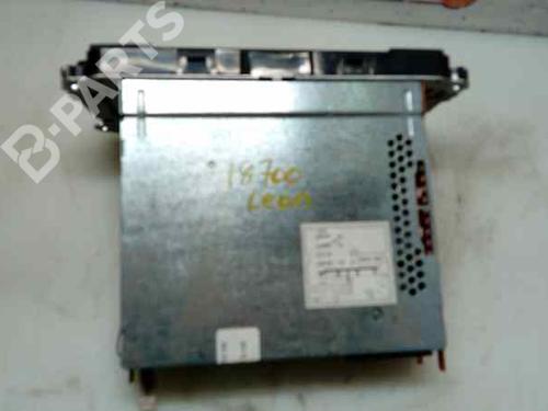 Radio SEAT LEON (1P1) 1.9 TDI | BP2354705E6 