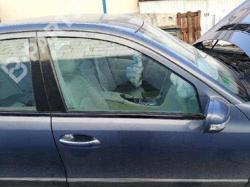 Used Right front door MERCEDES-BENZ E-CLASS (W211) [2002-2009]  2842430