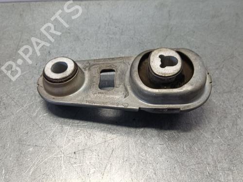 Used Engine mount NISSAN QASHQAI II (J11, J11_) [2013-2025]  30172611