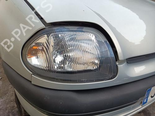 Phare droit RENAULT CLIO II (BB_, CB_) 1.9 D (B/CB0E, BB0J) (64 hp) 31869063