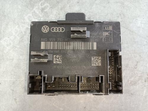 Electronic module AUDI Q3 (8UB, 8UG) 2.0 TFSI quattro | BP26239033M83 