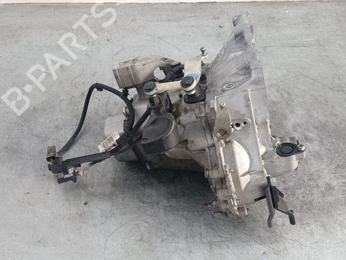 Used Gearbox PEUGEOT 208 I (CA_, CC_) 1.2 VTI 82 (82 hp) 17360703