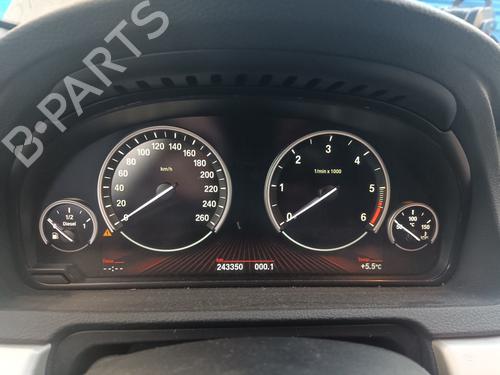 Used Instrument cluster BMW 5 Gran Turismo (F07) 530 d (245 hp) 23647648