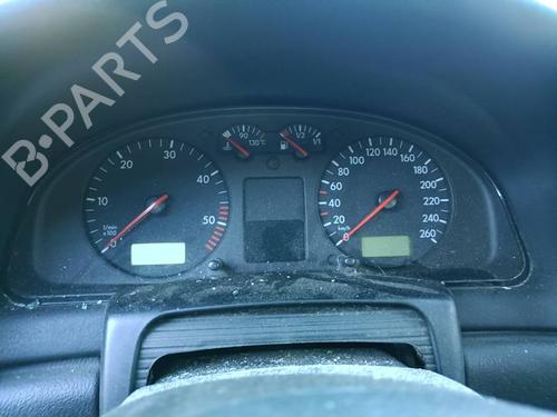 Used Instrument cluster Instrument cluster VW PASSAT B5 (3B2) [1996-2001] 40524615 40524615