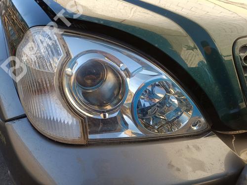 Used Right headlight HYUNDAI TERRACAN (HP) [2001-2008]  10570729