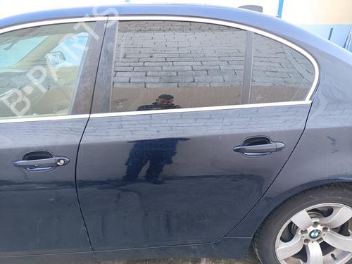 Porta posteriore sinistra BMW 5 (E60) 530 d (218 hp) 30919380