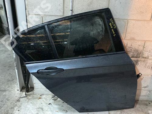 Right rear door BMW 1 (F21) 116 d (116 hp) 9209092