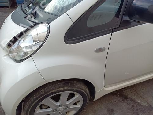 Used Left front fenders Left front fenders PEUGEOT ION Electric (67 hp) 34605379 34605379