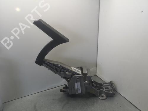Used Hand brake PEUGEOT 308 II (LB_, LP_, LW_, LH_, L3_) [2013-2021]  15240793