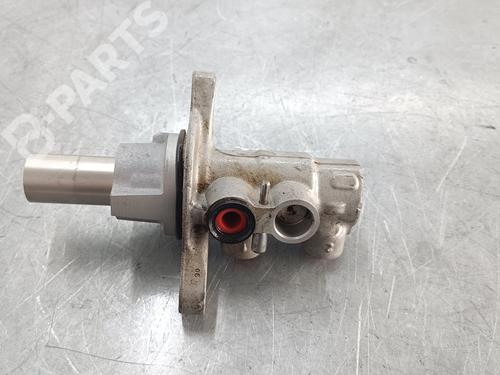 Brake master cylinder FIAT 500X (334_) 1.6 D Multijet (334AXA1B, 334AXA11) | BP4758289M77 