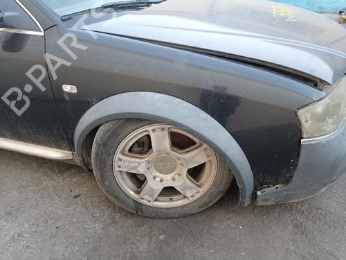 Używane Błotnik przedni prawy AUDI ALLROAD C5 (4BH) 2.5 TDI quattro (180 hp) 31172496