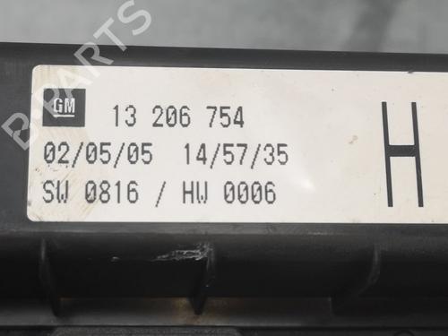 Fuse box OPEL ASTRA H (A04)  | BP13694004E1 
