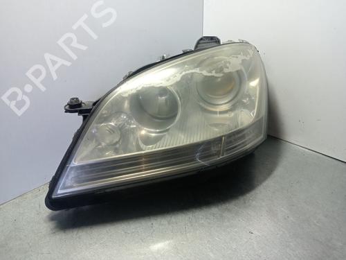Used Left headlight MERCEDES-BENZ M-CLASS (W164) [2005-2012]  30932423