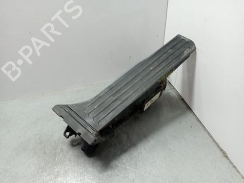 Used Pedal VW CADDY III MPV (2KB, 2KJ, 2CB, 2CJ) 1.6 TDI (102 hp) 31868565