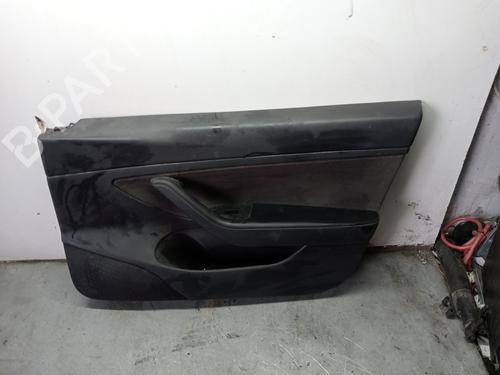 Høyre frontpanel TESLA MODEL 3 (5YJ3) [2017-2026]  32778380