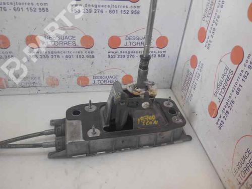 Used Gear lever SEAT LEON (1P1) 1.9 TDI (90 hp) 7408797