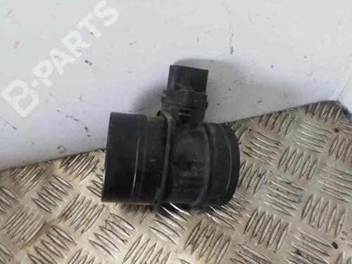 Used Mass air flow sensor VW TOURAN (1T1, 1T2) 2.0 TDI 16V (140 hp) 4900852