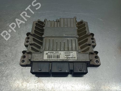 Used Engine control unit (ECU) RENAULT MEGANE II (BM0/1_, CM0/1_) [2001-2012]  19129226