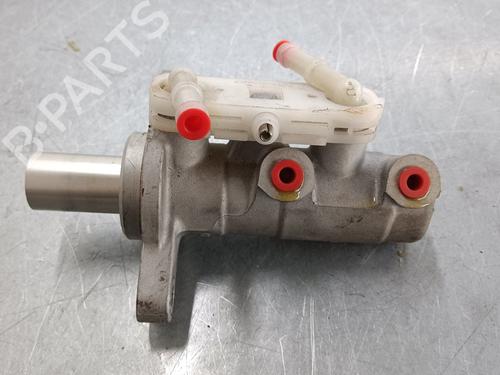 Used Brake master cylinder NISSAN CABSTAR (F24M, F24W) [2006-2013]  17666452