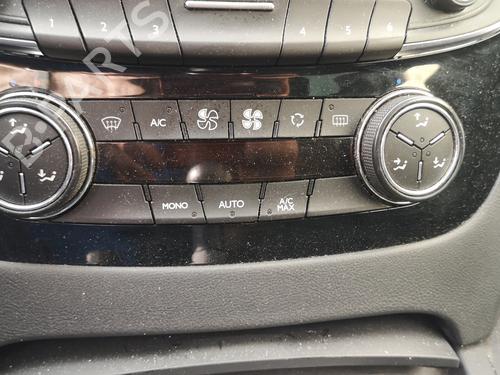 Used Climate control PEUGEOT 508 I (8D_) 1.6 HDi (112 hp) 10003829