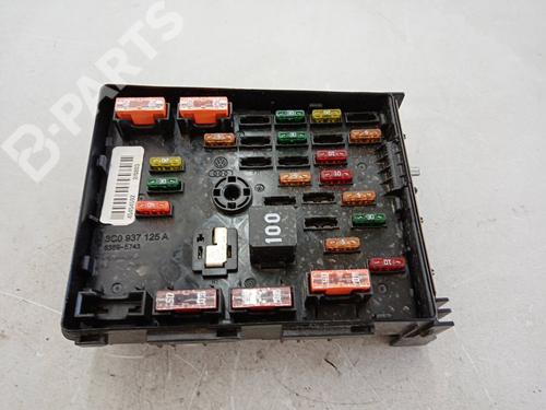 Sikringsdåse VW PASSAT B6 (3C2) 1.6 TDI (105 hp) 10043446