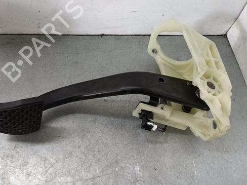 Used Break pedal BMW X1 (E84) sDrive 18 d (143 hp) 17467237