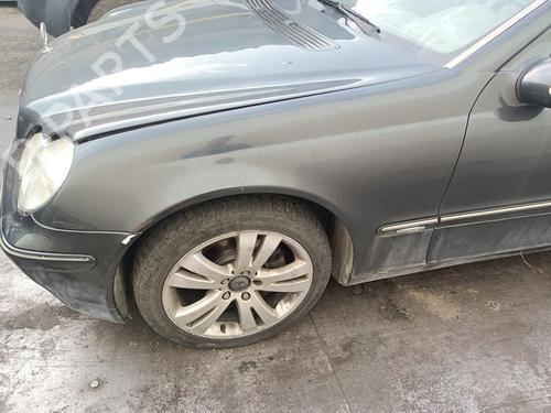 left-front-fenders-mercedes-benz-c-class-w203-2000-2001-2002-2003-2004-2005-2006-2007-37515801 main image