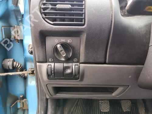 Comutador luzes OPEL COMBO Tour 1.7 DI 16V (65 hp) 31320289