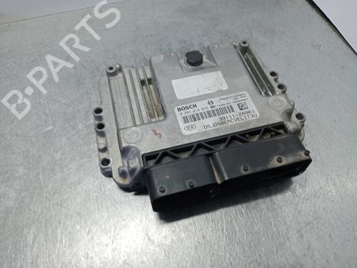 Used Engine control unit (ECU) Engine control unit (ECU) KIA PRO CEE'D (JD) 1.6 CRDi 110 (110 hp) 25382093 25382093