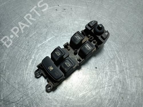 Used Left front window switch LAND ROVER FREELANDER 2 (L359) 2.2 TD4 4x4 (152 hp) 29348517