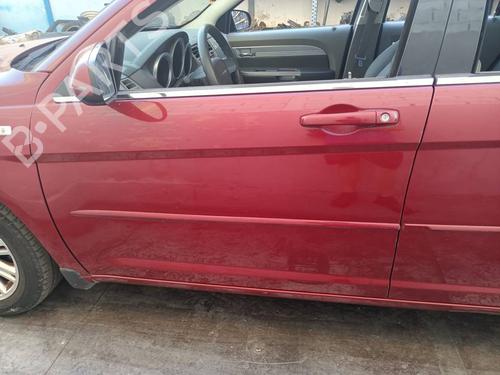 Used Left front door Left front door 38919711 38919711