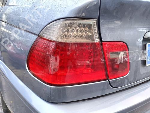 Used Left taillight BMW 3 (E46) 320 d (136 hp) 31598043
