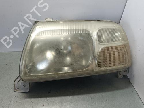 Used Left headlight SUZUKI GRAND VITARA I (FT, HT) 2.0 HDI 110 16V 4x4 (SQ420D, TD83V, JA420WD) (109 hp) 29477114