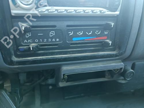Used Climate control Climate control 38634744 38634744