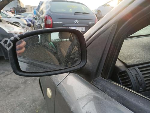Retrovisor esquerdo Retrovisor esquerdo FIAT STILO (192_) 1.9 JTD (192_XE1A) (115 hp) 34159698 34159698
