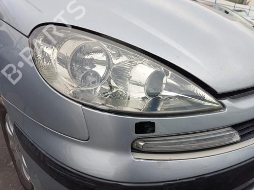 Used Right headlight PEUGEOT 807 (EB_) 2.2 HDi (128 hp) 21831896