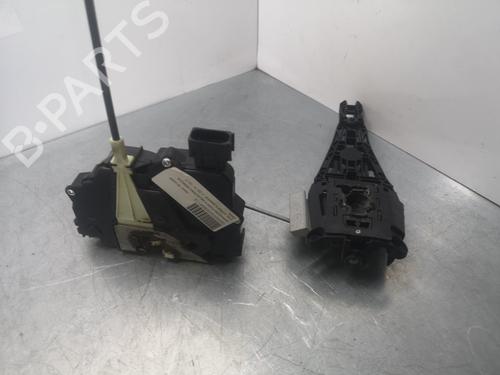 Used Front right lock OPEL CORSA E (X15) [2014-2025]  17745394