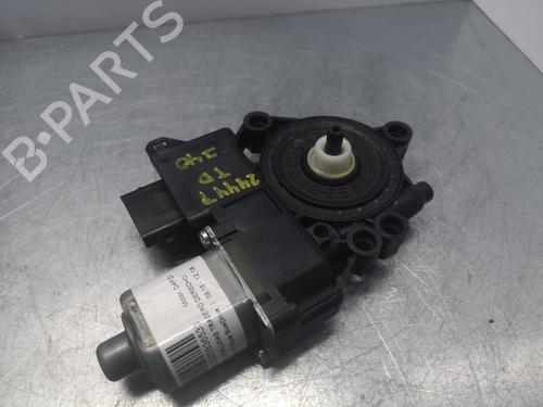 Used Right rear window motor HYUNDAI i40 I (VF) 1.7 CRDI (141 hp) 16050479