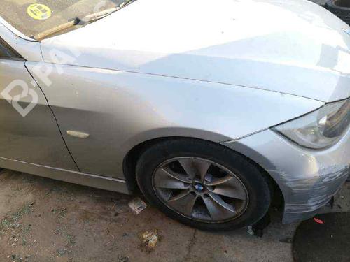 Used Right front fenders BMW 3 Touring (E91) 320 d (163 hp) 6102901