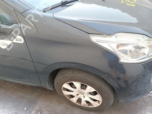 Used Right front fenders Right front fenders 37645057 37645057