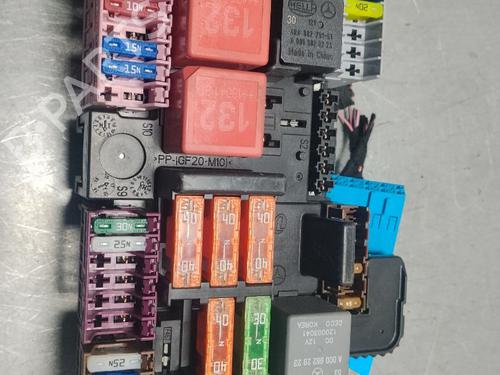 Used Fuse box Fuse box MERCEDES-BENZ GLC (X253) 220 d 4-matic (253.905, 253.903) (170 hp) 35967387 35967387