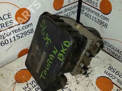 Used ABS pump VW TOURAN (1T1, 1T2) 2.0 TDI 16V (140 hp) 137430