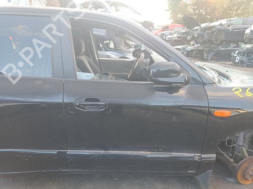 Used Right front door HYUNDAI SANTA FÉ I (SM) 2.4 16V (146 hp) 24621278